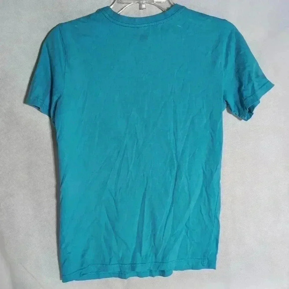 Puma Blue T-shirt with 3 Leaping Cats forever better sz L ladies - Picture 3 of 3